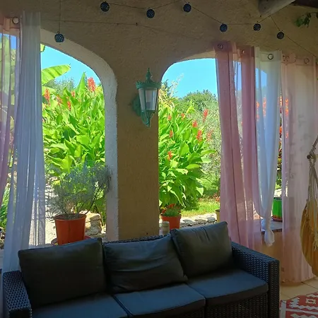 G1 Les Oliviers Holiday home Saint-Germain-de-Princay