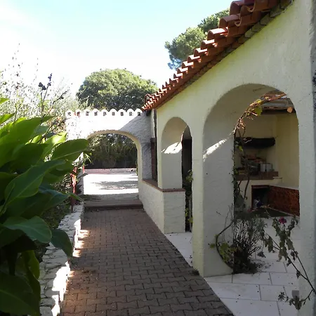 G1 Les Oliviers Holiday home